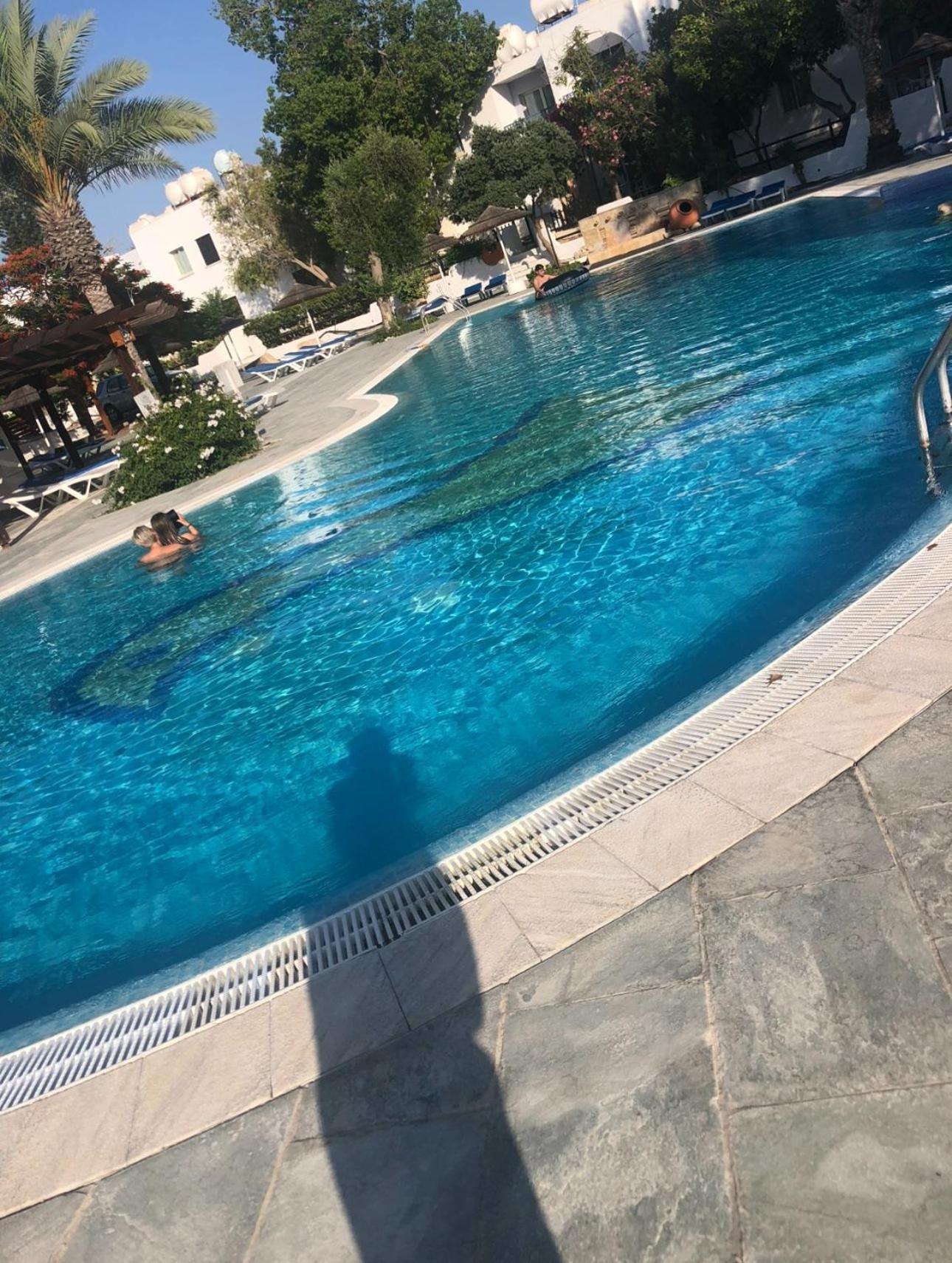 Paphos Gardens Studio Suite ภายนอก รูปภาพ