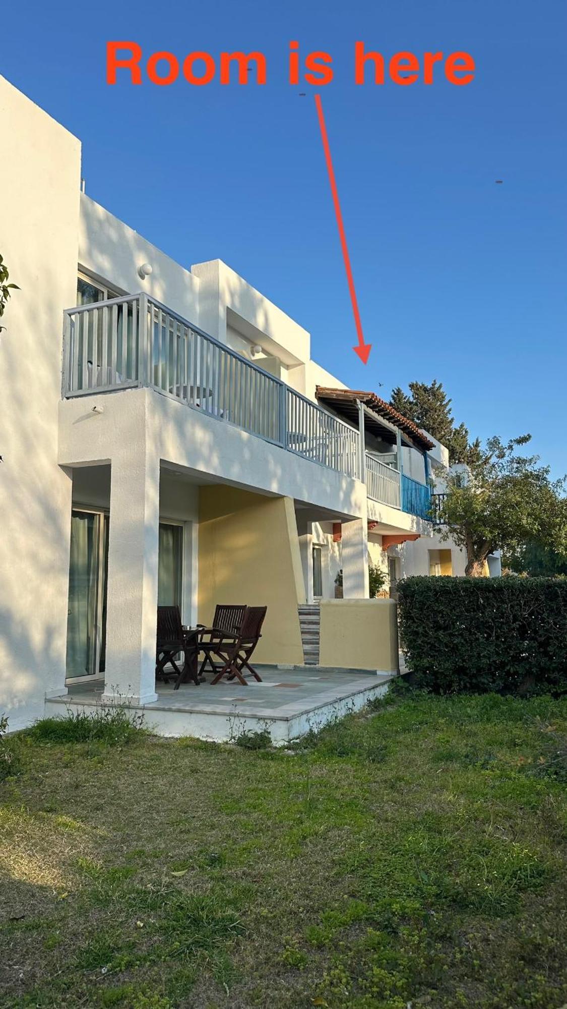 Paphos Gardens Studio Suite ภายนอก รูปภาพ