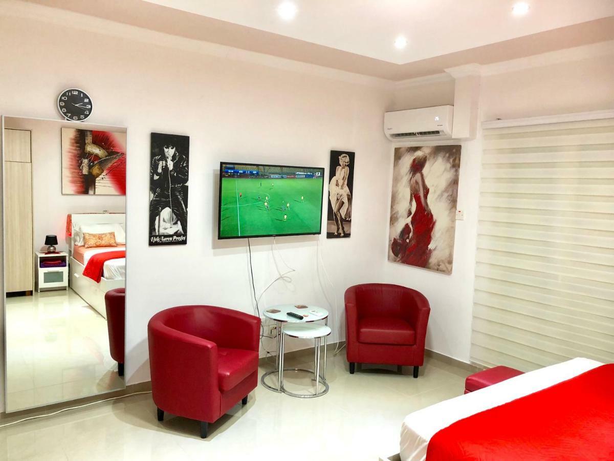 Paphos Gardens Studio Suite ภายนอก รูปภาพ